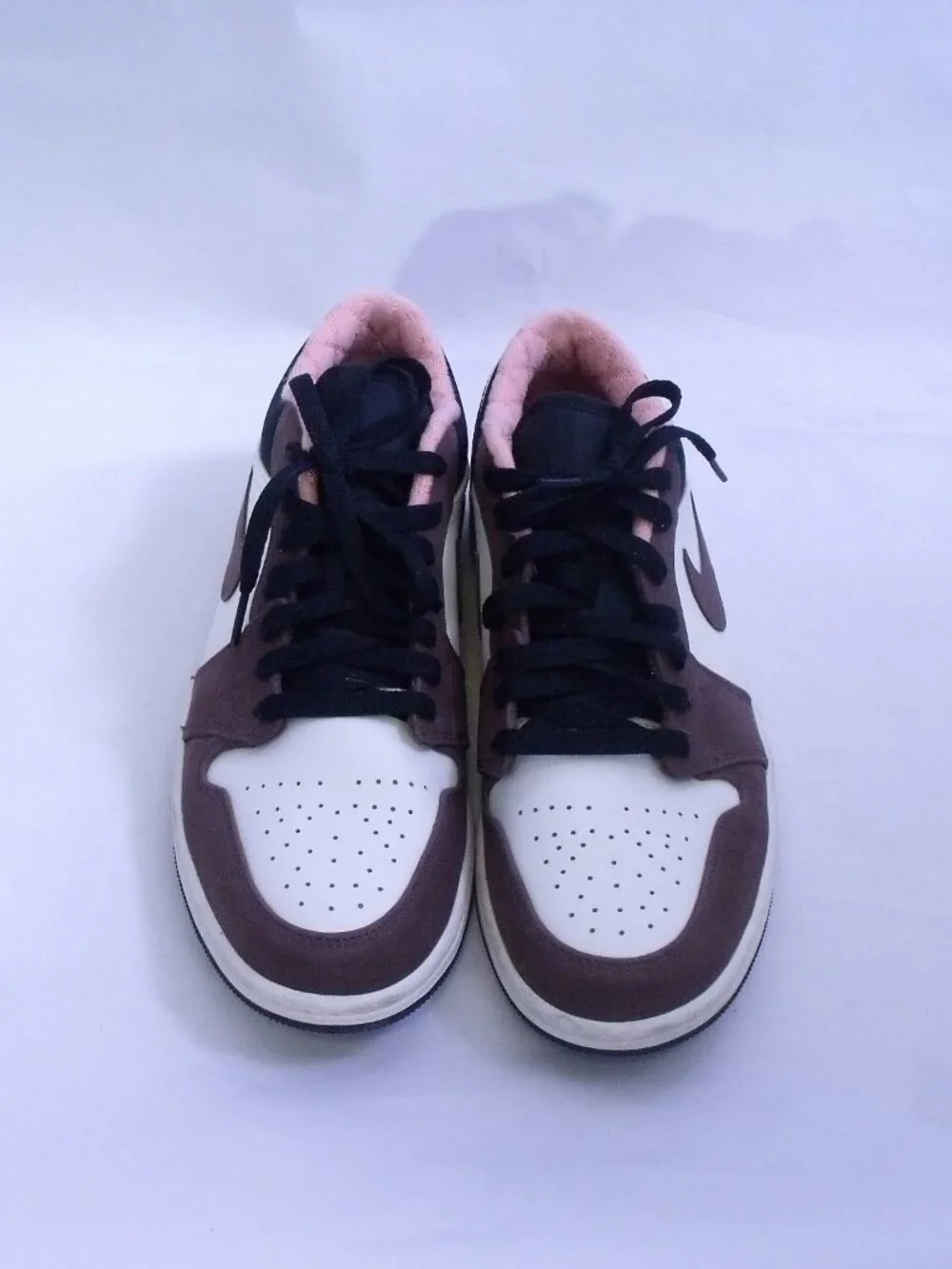 Air Jordan 1 Low SE Mocha Crimson Bliss Sneakers